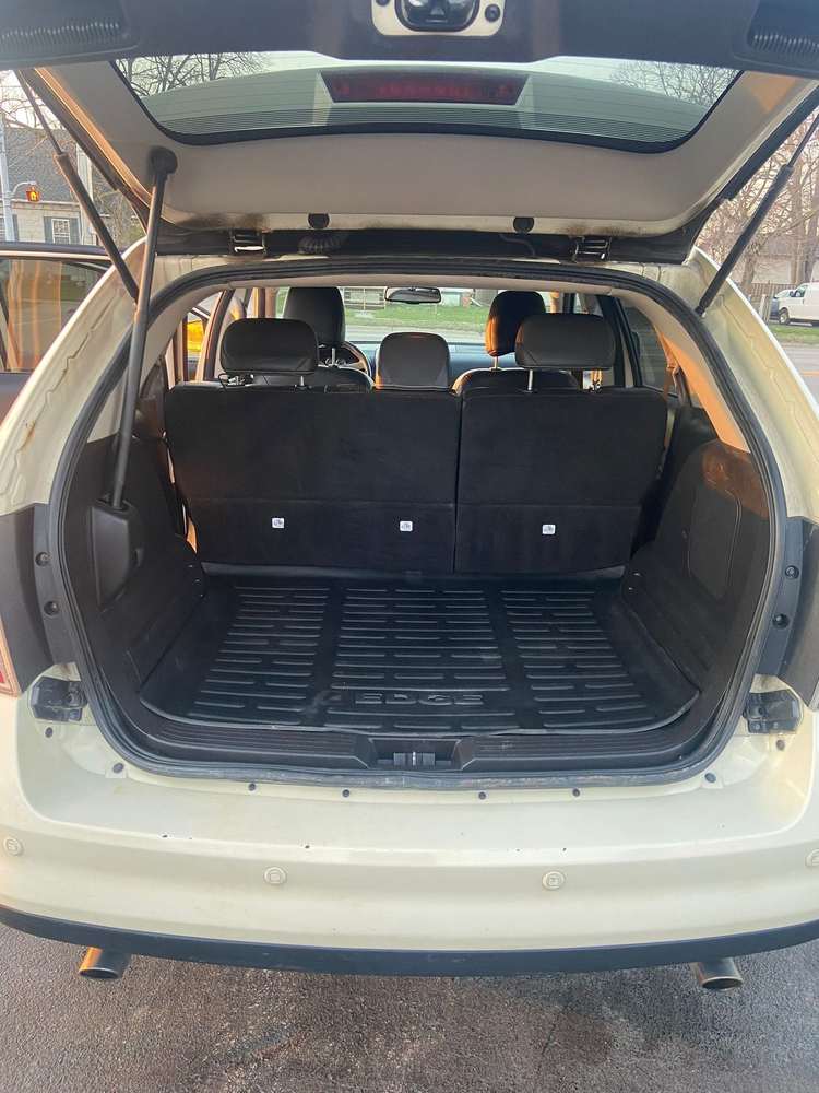 Ford Edge gallery 9