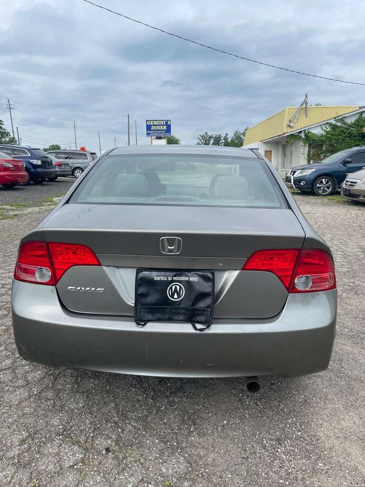 Honda Civic DX gallery 4