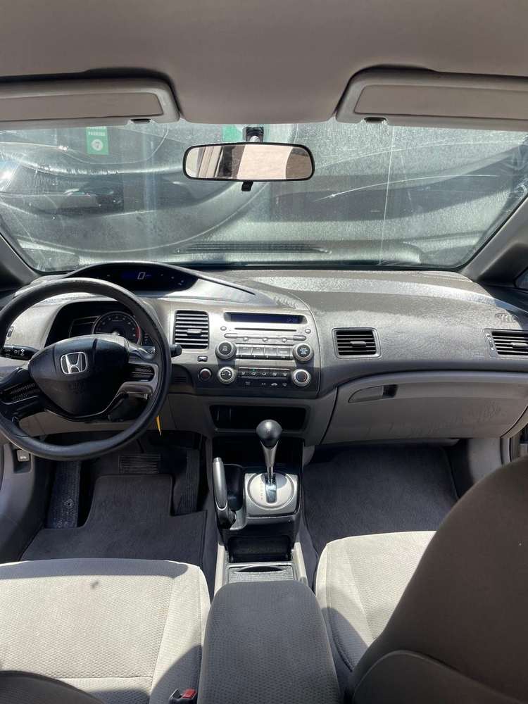 Honda Civic DX gallery 10