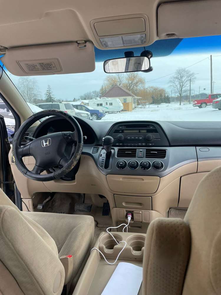 Honda Odyssey LX gallery 10
