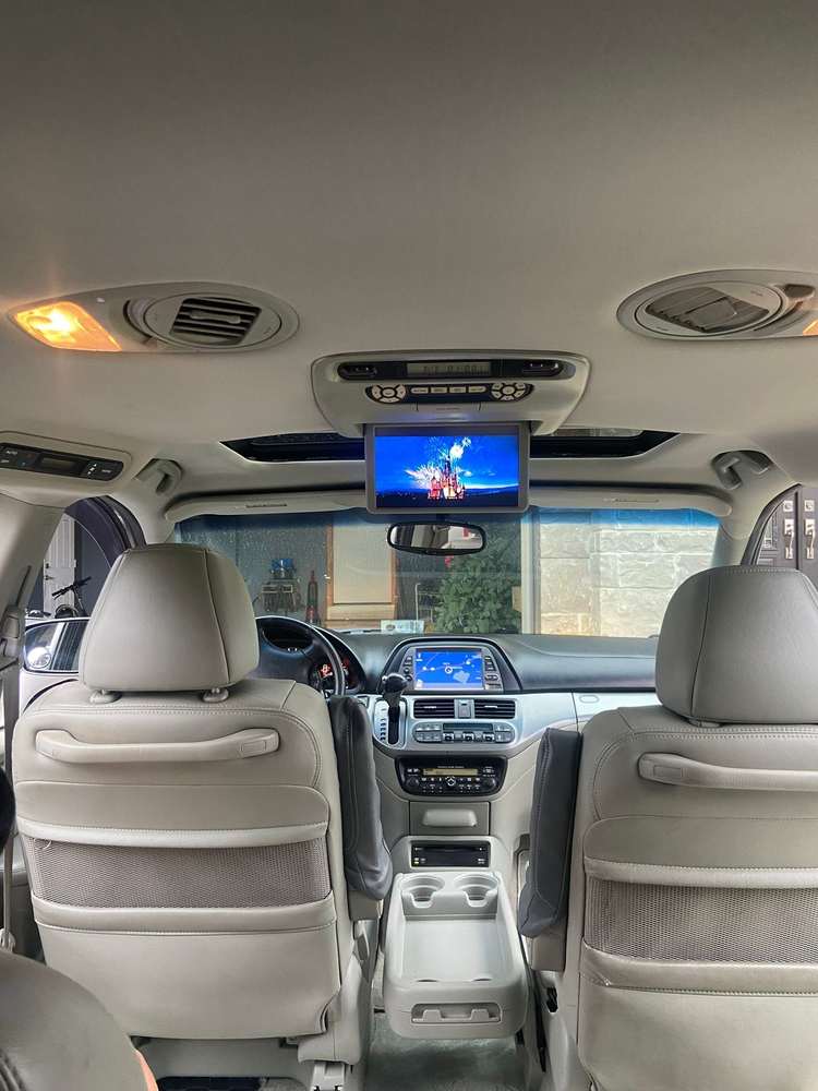 Honda Odyssey Touring gallery 13