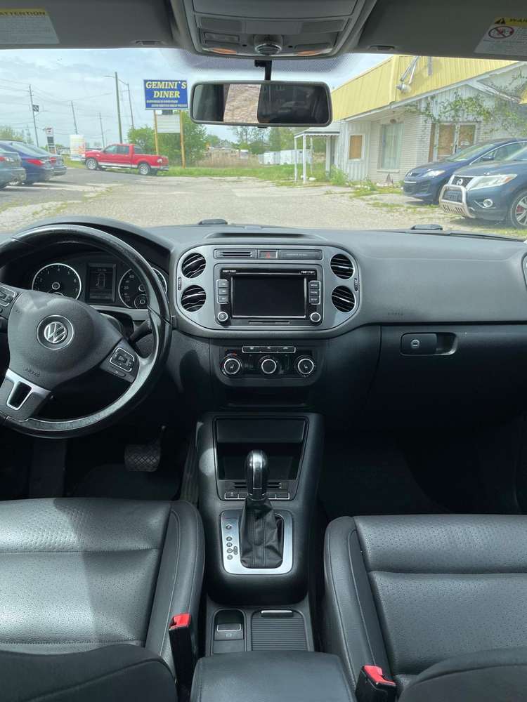 Nissan Pathfinder SL gallery 7